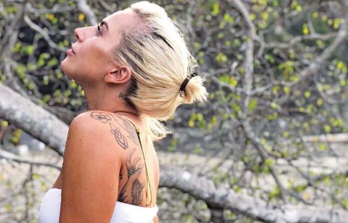 Με νέο αμόρε η Lady Gaga