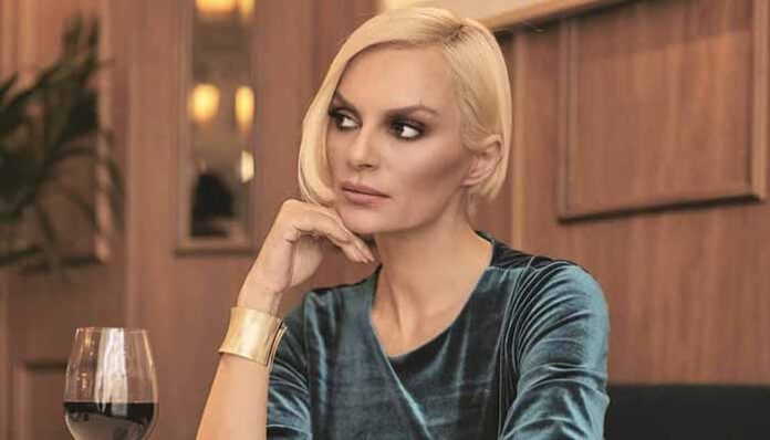 Η Έλενα Χριστοπούλου αποκτά νέα εκπομπή στον Σκάι μετά το τέλος του «My Style Rocks»