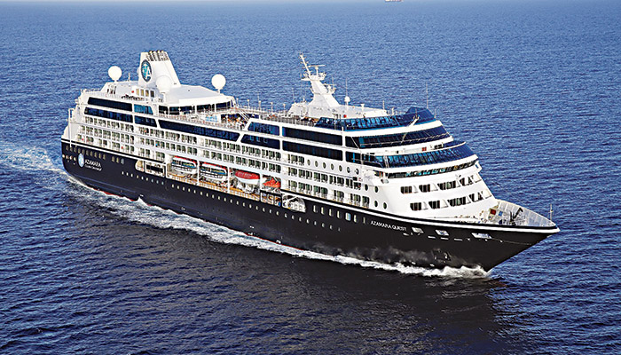 Εκατοντάδες ξαναμμένοι swingers ετοιμάζονται για την κρουαζιέρα ακολασίας στις Κυκλάδες