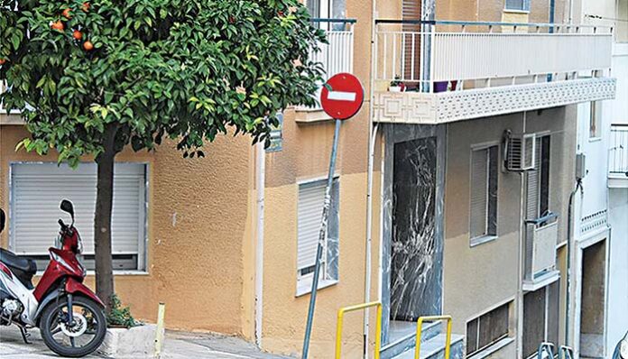 Έρευνα σε βάρος του ιατροδικαστή για το νεκρό μωρό στου Ζωγράφου