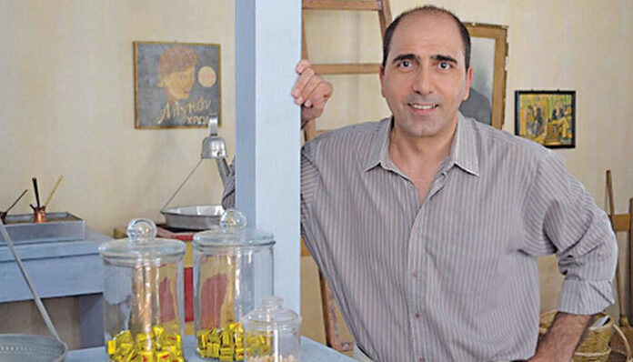 Ο Αλέξανδρος Καλπακίδης από τις «Άγριες μέλισσες» αποκάλυψε ότι τον μπερδεύουν με τον Κωνσταντίνο Μπογδάνο (video)