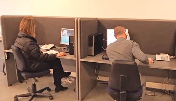 Στους παράνομους εραστές και ερωμένες «σκοντάφτει» το ειδικό κέντρο της ΓΑΔΑ
