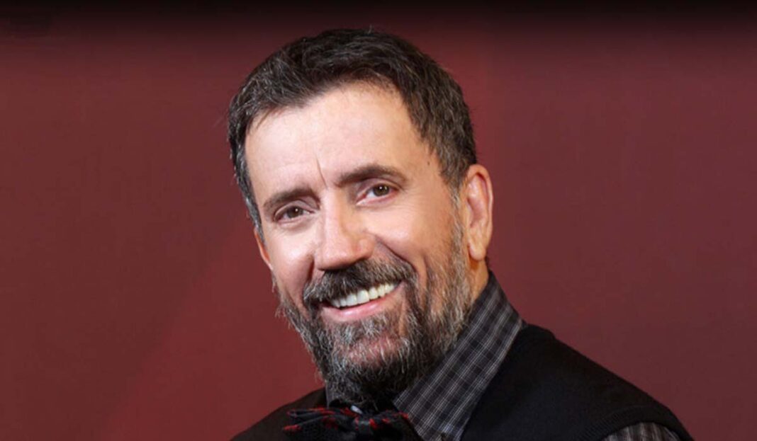 Σπύρος Παπαδόπουλος: «Είπα, ο καρκίνος τη δουλειά του και εγώ τη δικιά μου!»