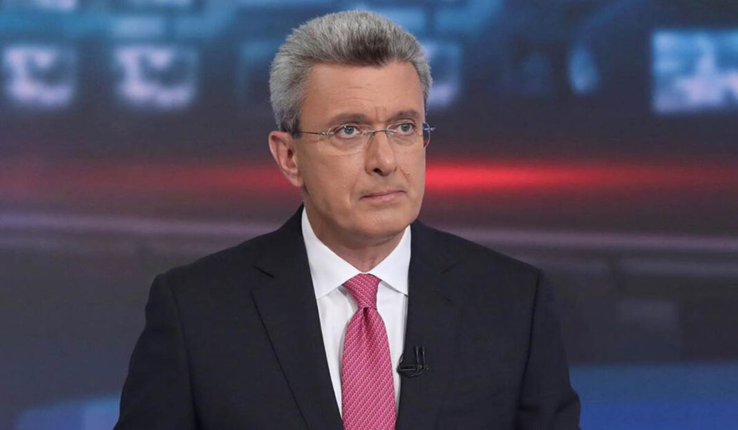 Το μήνυμα ανησυχίας του Νίκου Χατζηνικολάου για τον γιο του Πάνο που εργάζεται στη Βρετανία