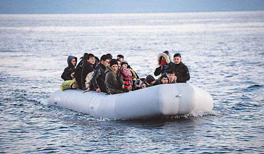 Βρόμικο σχέδιο Ερντογάν στο Αιγαίο με μετανάστες «βόμβες» κορονοϊού