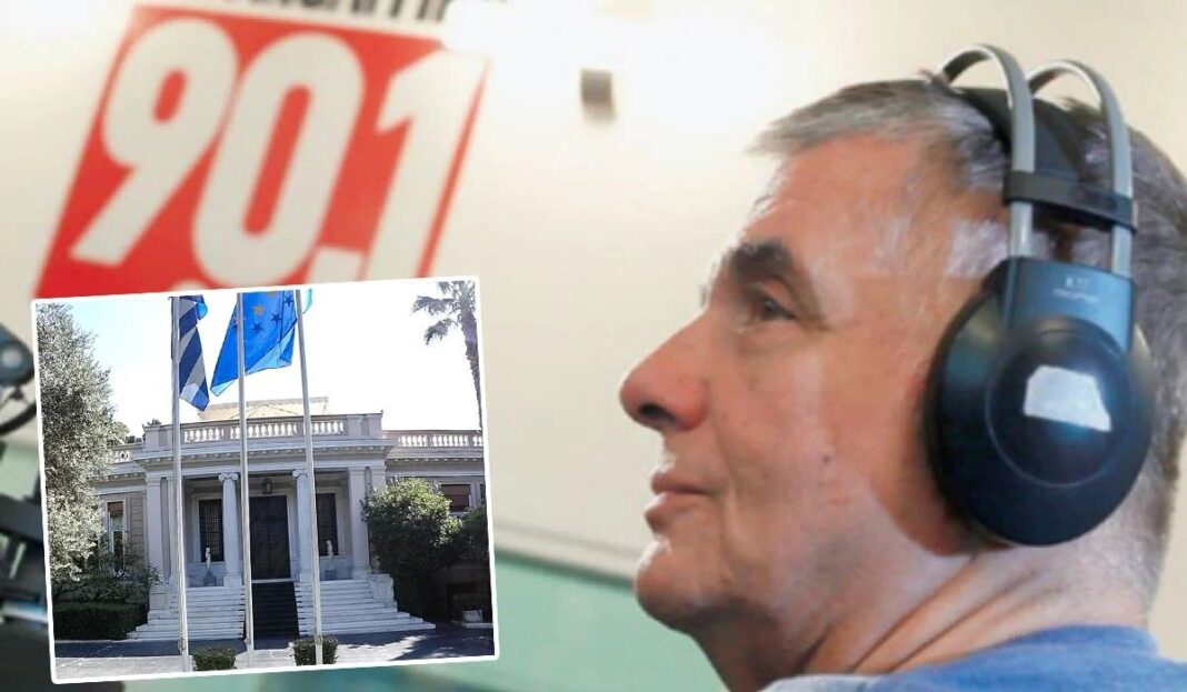 Ο Γιώργος Τράγκας καταγγέλλει ότι δάκτυλος του Μαξίμου τον πέταξε έξω από τα «Παραπολιτικά 90.1»