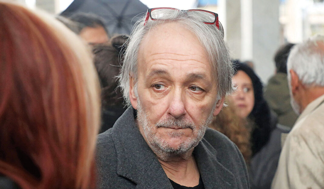 Ο Ανδρέας Μικρούτσικος δίνει ραντεβού τον Σεπτέμβριο με την τηλεόραση (video)