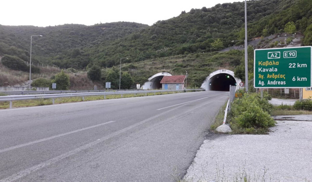Μακάριος Λαζαρίδης: «Να μετονομαστεί η σήραγγα Συμβόλου, σε σήραγγα “Νικολάου Μάρτη”»