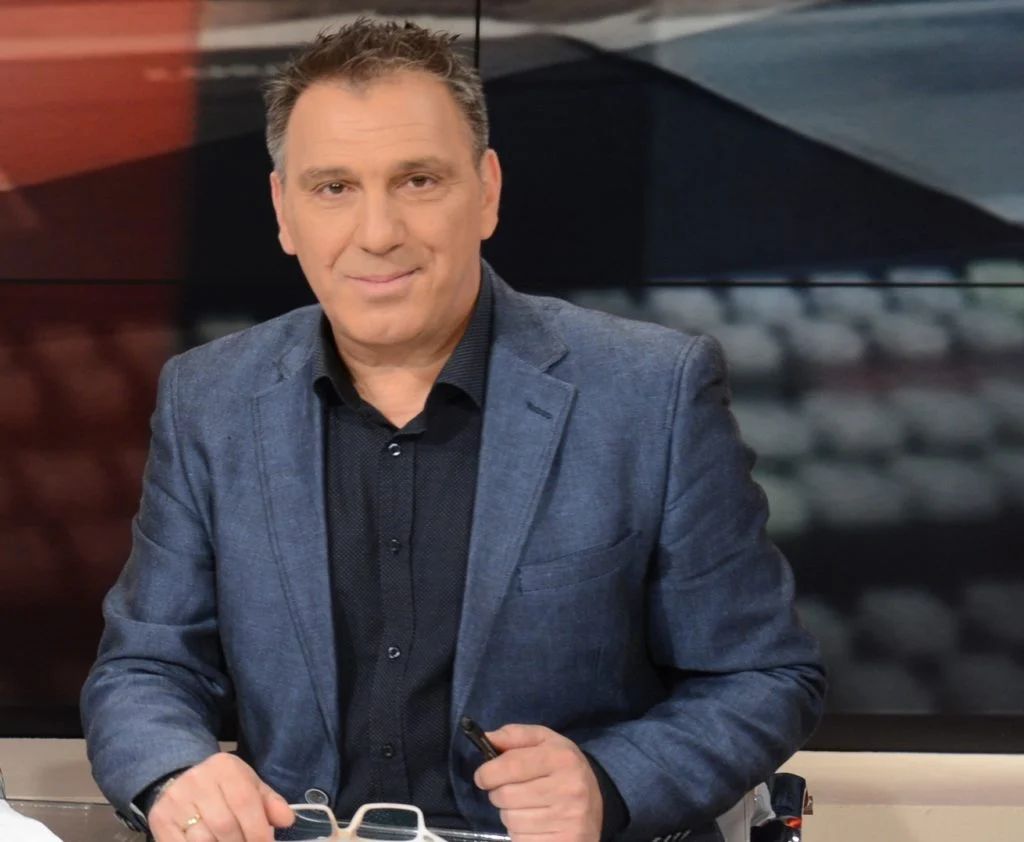 Στην εφημερίδα «δημοκρατία» ο δημοσιογράφος Νίκος Μερτζάνης