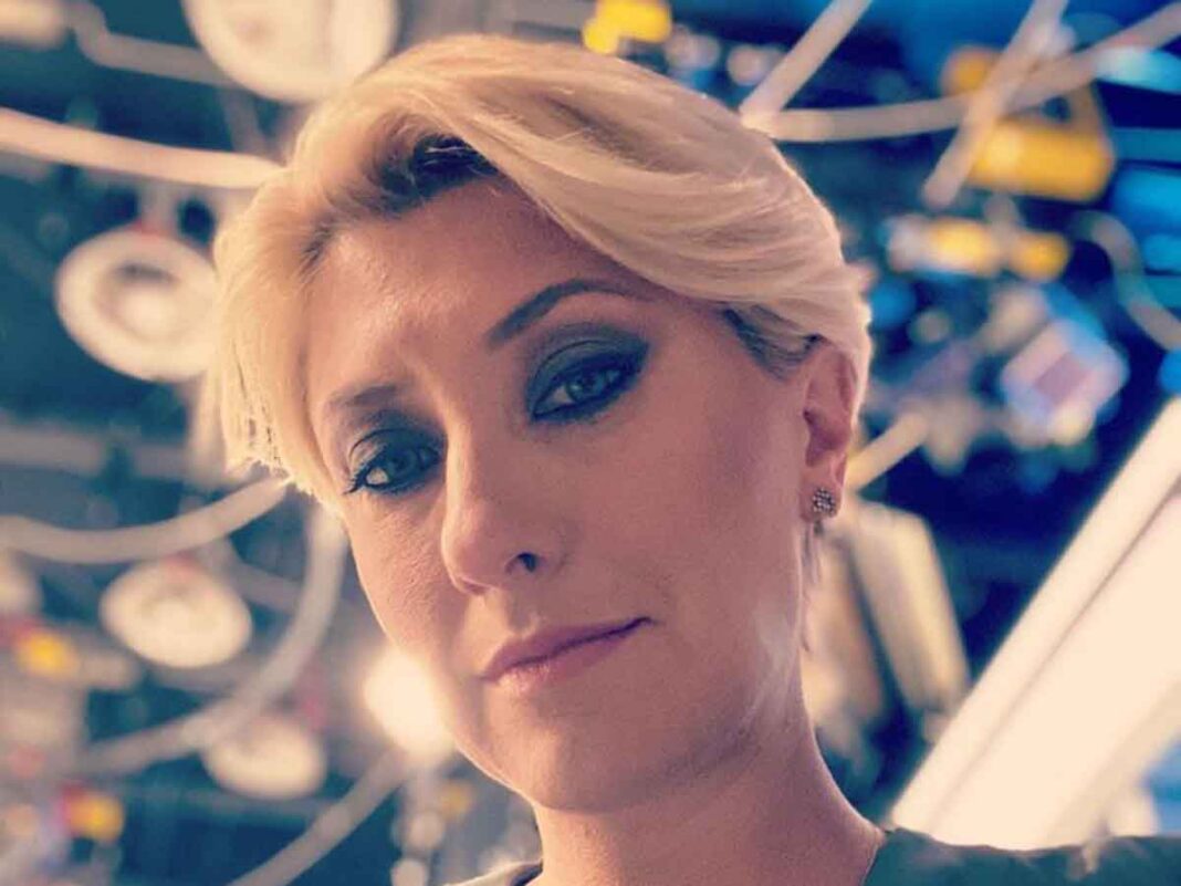 To throwback της Σία Κοσιώνη και ο σχολιασμός για τα «παραπανίσια» κιλά της