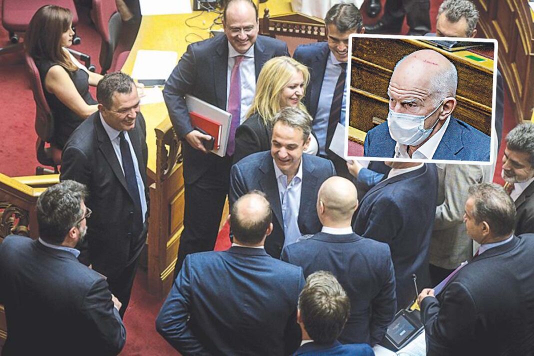 Ποιος κορονοϊός...! «Περίπατο» πήγαν τα μέτρα από  τους βουλευτές στην προχθεσινή Ολομέλεια
