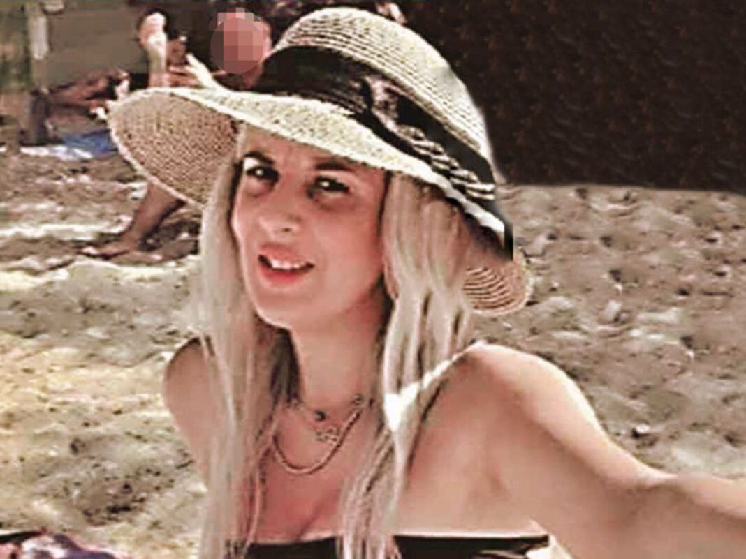 Άρχισε να προσαρμόζεται πίσω από τα κάγκελα η βιτριολίστρια Εφη Κ. Φαίνεται έτοιμη να συνεργαστεί με τις Αρχές