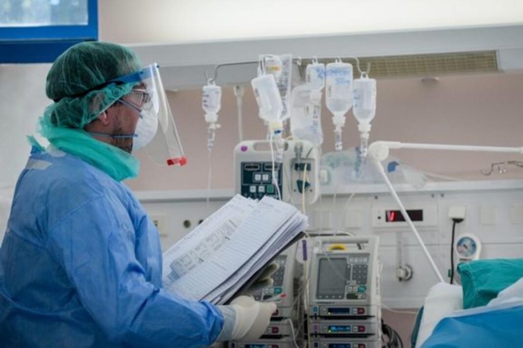 204 Νέα Κρούσματα «Έχουμε πόλεμο με αόρατο εχθρό»