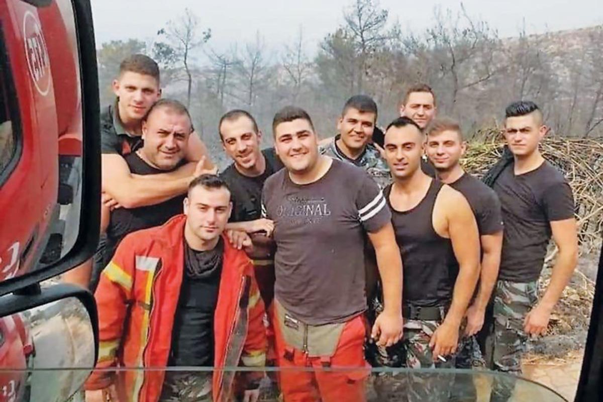 Οι ήρωες με τη μάνικα έγιναν στάχτη