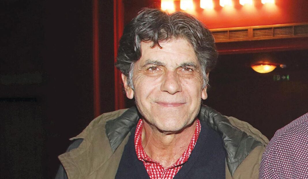 Η πρεμιέρα της σειράς «Παρουσιάστε» του Γιάννη Μπέζου καθήλωσε τους τηλεθεατές