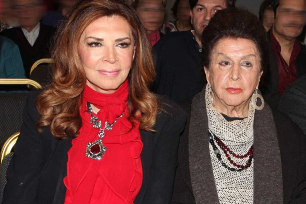 Η Μιμή θρηνεί