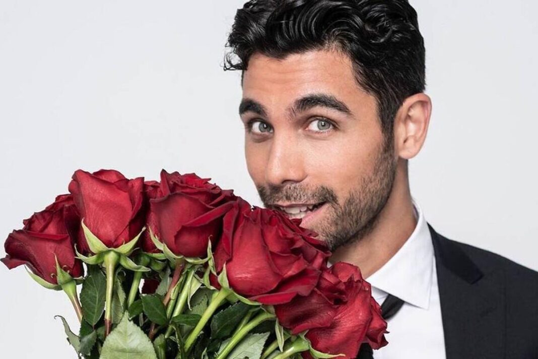 Πρώην παίκτρια του The Bachelor γίνεται μαμά! Το συγκινητικό gender reveal party και η αποκάλυψη για το φύλο του μωρού