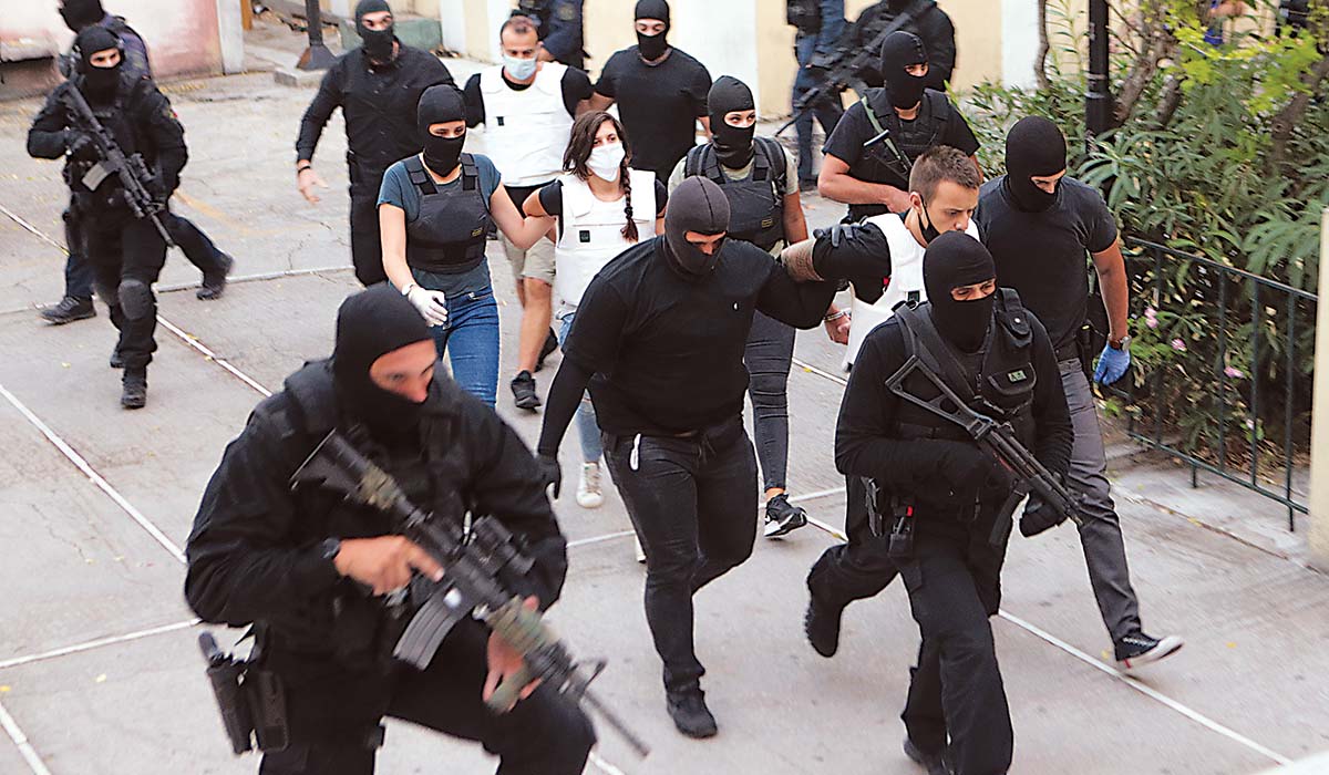 Πίσω από τη βόμβα στον ΣΕΒ ο «βοηθός» του Παλαιοκώστα!