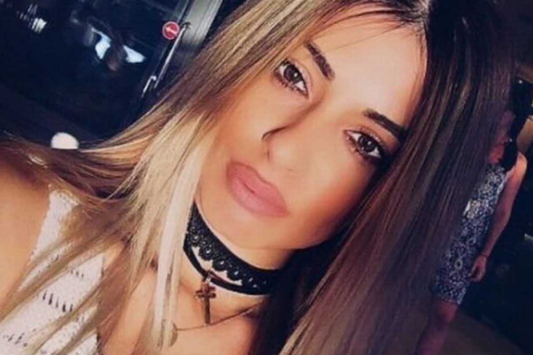 Η Μίνα Αρναούτη τα χώνει στην πρώην σύντροφο του Παντελή Παντελίδη