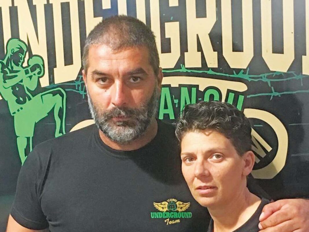 Ο Βόσκαρης ανεβαίνει στα ρινγκ