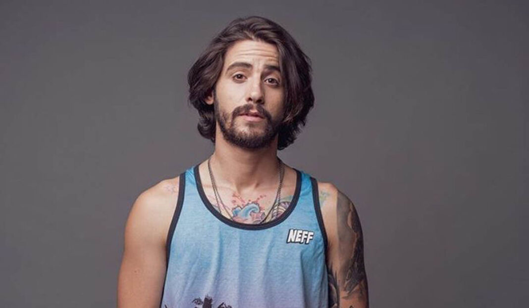 Αναστάσιος Ράμμος: Το «Μετακίνηση 6» έγινε single (video)