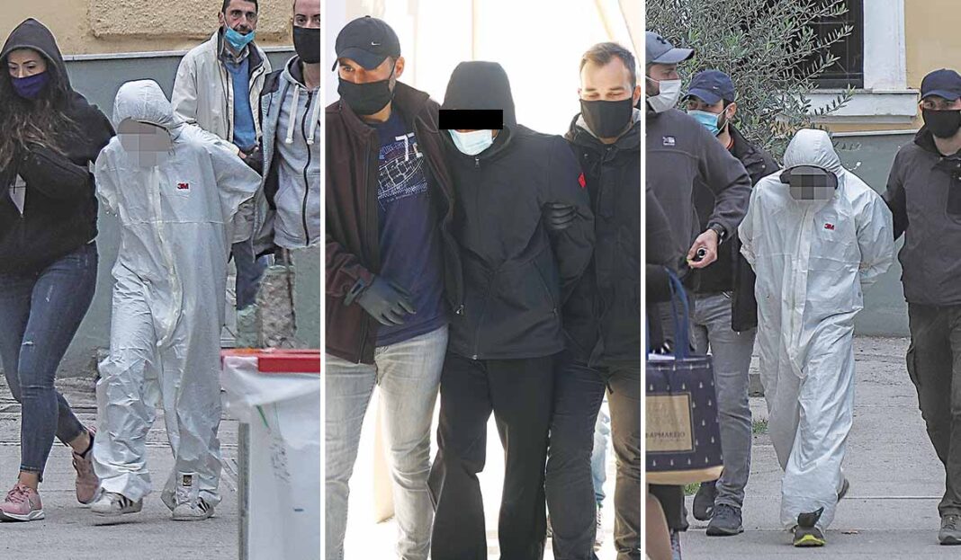 Συνεχίστηκε το «πινγκ πονγκ» των ευθυνών! Στην απολογία του το ανήλικο ζευγάρι «φόρτωσε» τον φόνο της 50χρονης στον 16χρονο Έλληνα