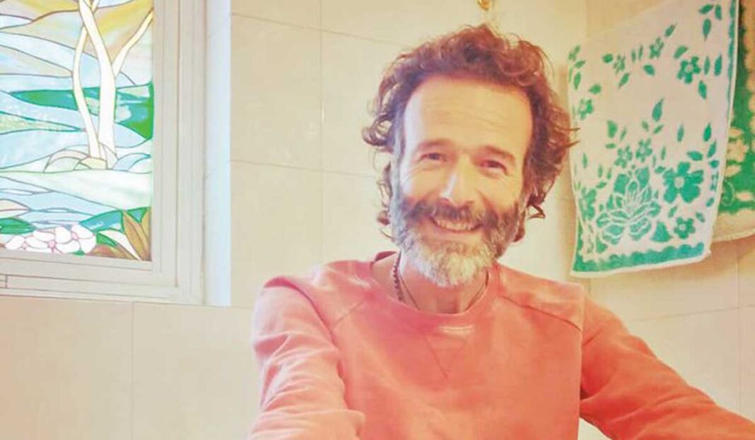 Τον έκαναν... Τούρκο! Θύμα χάκερ έπεσε ο ηθοποιός Θανάσης Ευθυμιάδης
