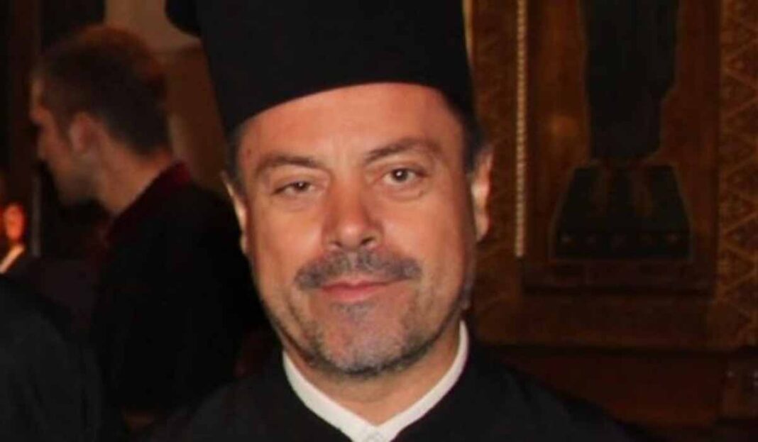 Θύμα ερωτικής αντιζηλίας ο Έλληνας ιερέας που πυροβολήθηκε έξω από εκκλησία στη Λιόν