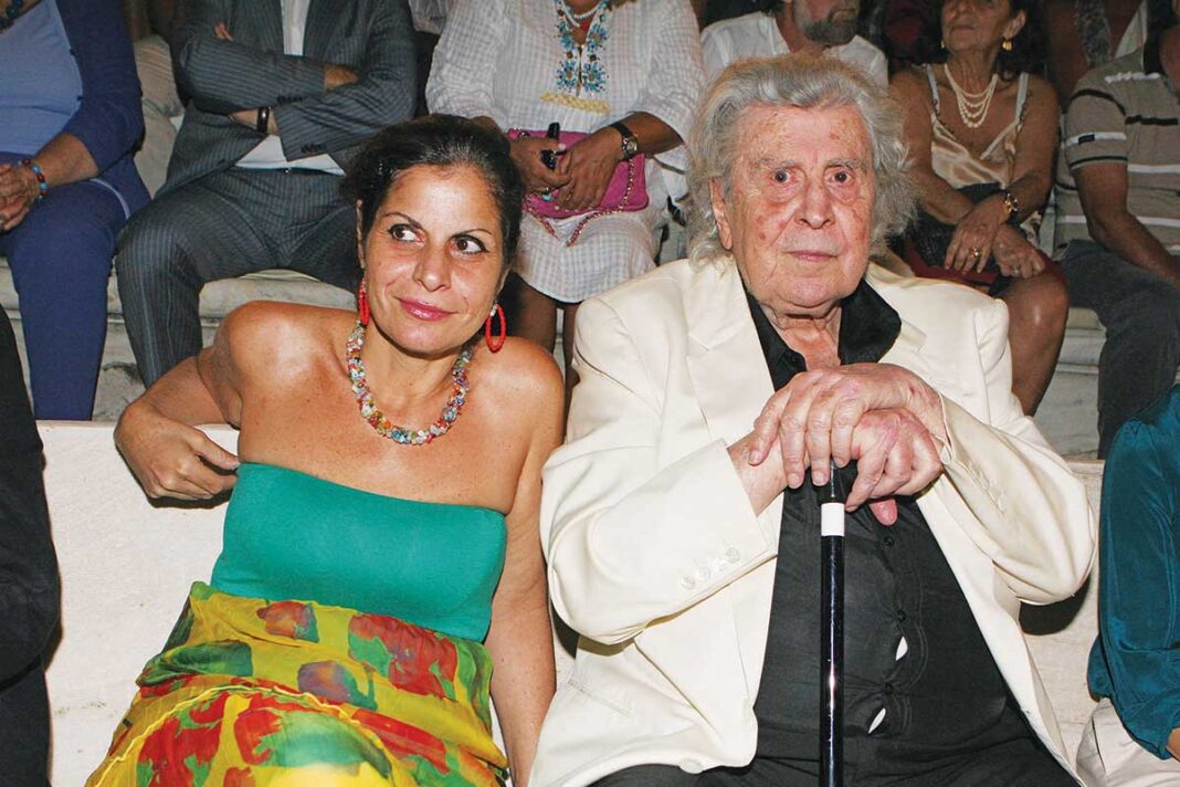 Η κόρη του τεράστιου Θεοδωράκη, Μαργαρίτα, στο χείλος του γκρεμού! «Δεν έχω να φάω! Θα αυτοκτονήσω»