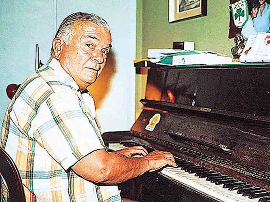 Ο γιος του μουσικοσυνθέτη Γιώργου Μουζάκη εξομολογείται το μακάβριο μυστικό για τον «βασιλιά της επιθεώρησης»
