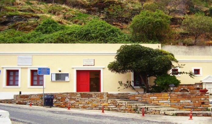 Η Δήμαρχος Κέας καταγγέλλει την πλήρη υποστελέχωση και δυσλειτουργία του Ιατρείου Κέας