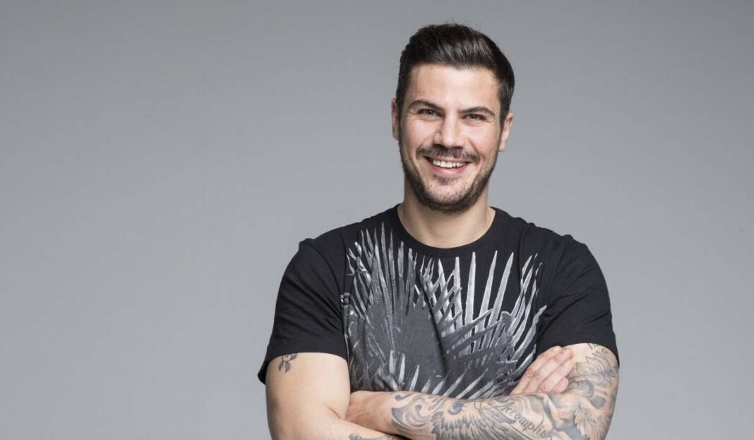 Απάτη με «συνεργό» τον Πετρετζίκη! Το κύκλωμα που έμπλεξε τον Έλληνα MasterChef