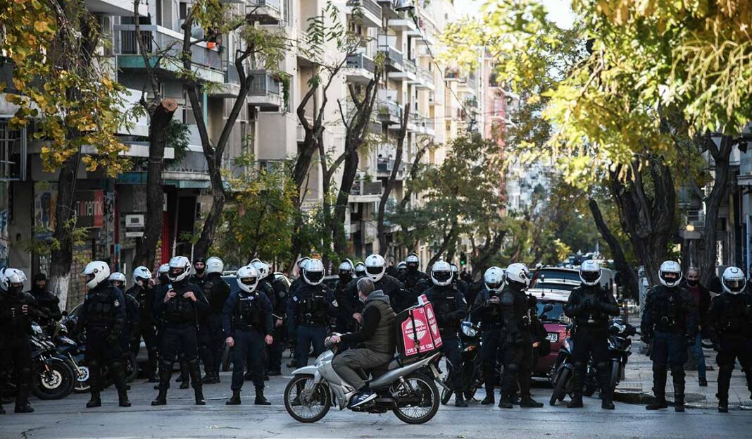 Δρακόντεια μέτρα ασφαλείας απέτρεψαν τα επεισόδια στην επέτειο δολοφονίας του Γρηγορόπουλου (video)