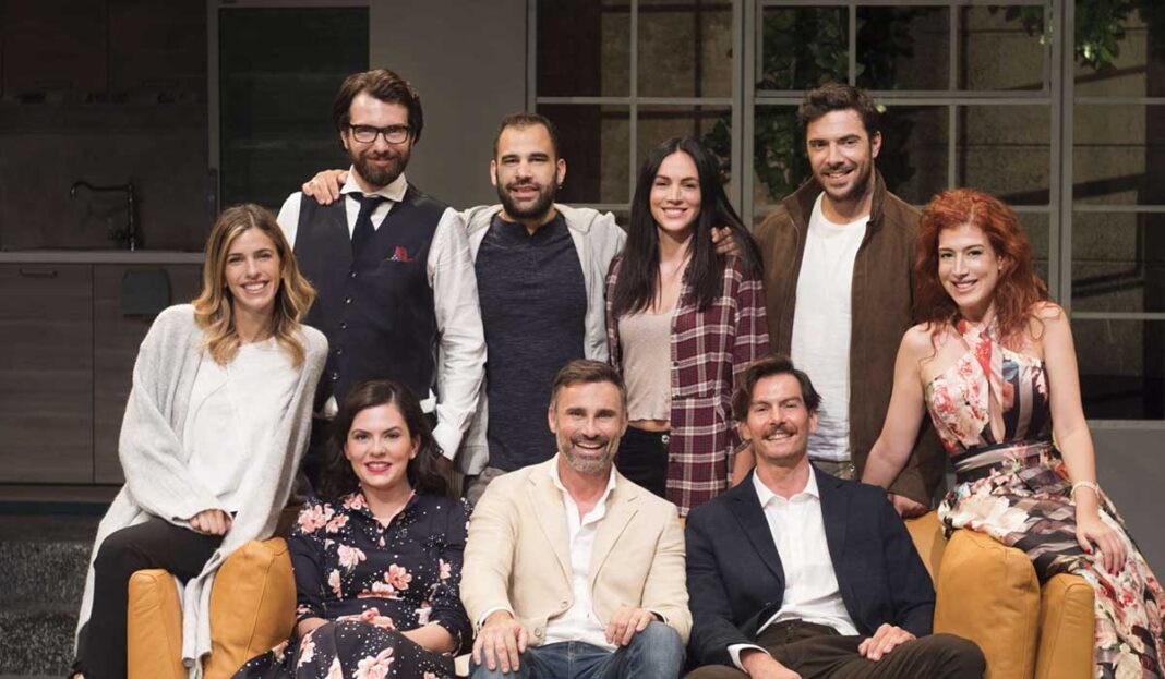 Ο Καπουτζίδης «θέλει να χωρίσει...» σε online streaming