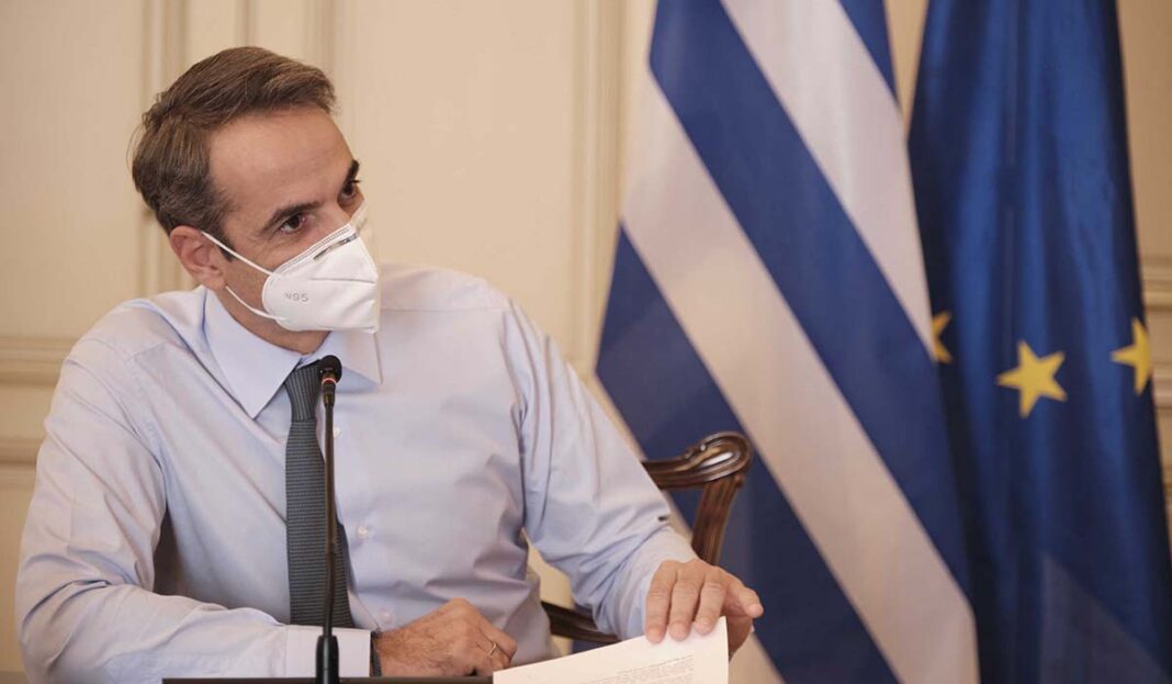 O Μητσοτάκης ζήτησε από τους υπουργούς να μιλάνε με δεδομένα και προϊδέασε για παράταση του lockdown