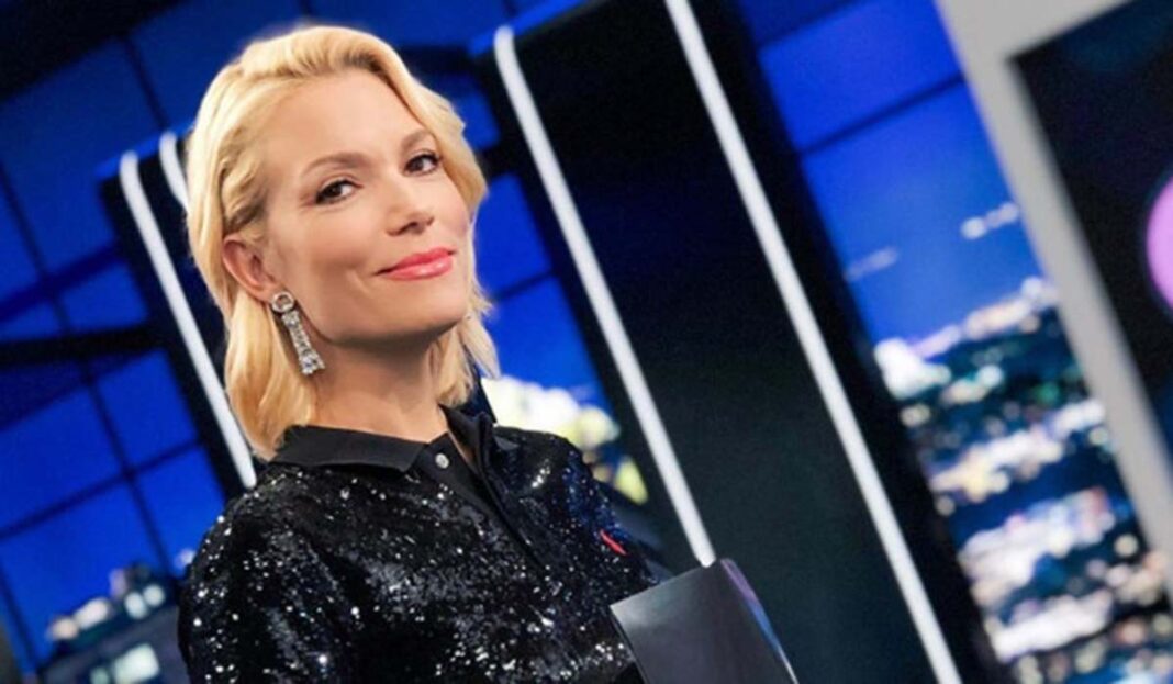 Ο εκνευρισμός της Βίκυς Καγιά με δημοσιογράφο (video)