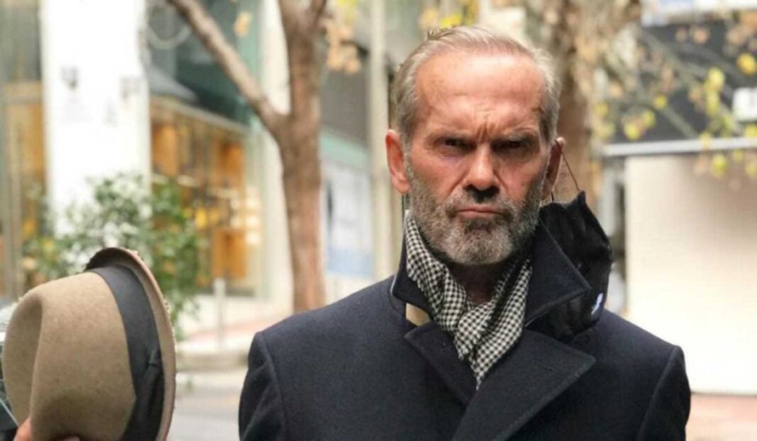 Πέτρος Κωστόπουλος: «Έμαθα ότι ήμουν ανεπιθύμητος στου γονείς μου» (video)