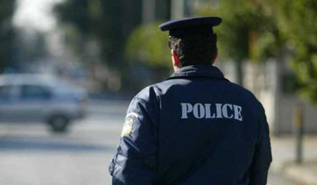 «Έσπασαν» τα ισόβια αστυνομικού που είχε σφάξει τον ξάδερφο της γυναίκας του