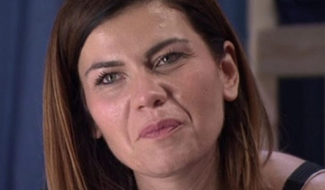 Μάγκυ Ταμπακάκη: «Ήμουν η χοντρή της τάξης, με έλεγαν παχύδερμο» (video)