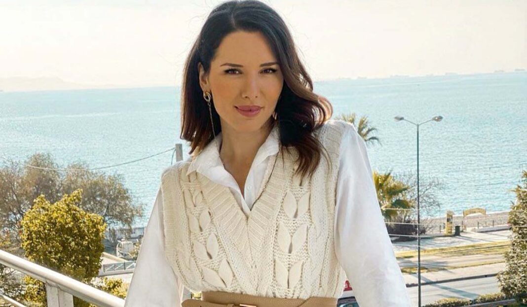 Μανούλα για πρώτη φορά η Βαϊνά του «My style rocks»