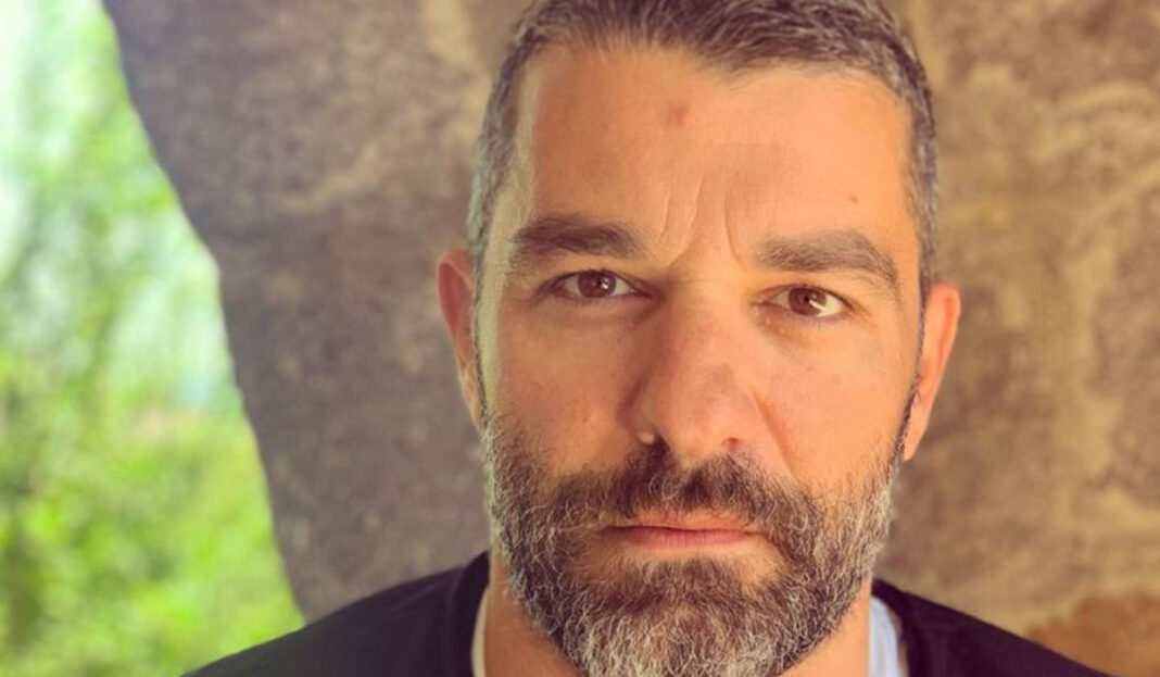 Και ο Πέτρος Λαγούτης κατά της Μενδώνη: «Ζητάμε την απομάκρυνση της από το υπουργείο Πολιτισμού»