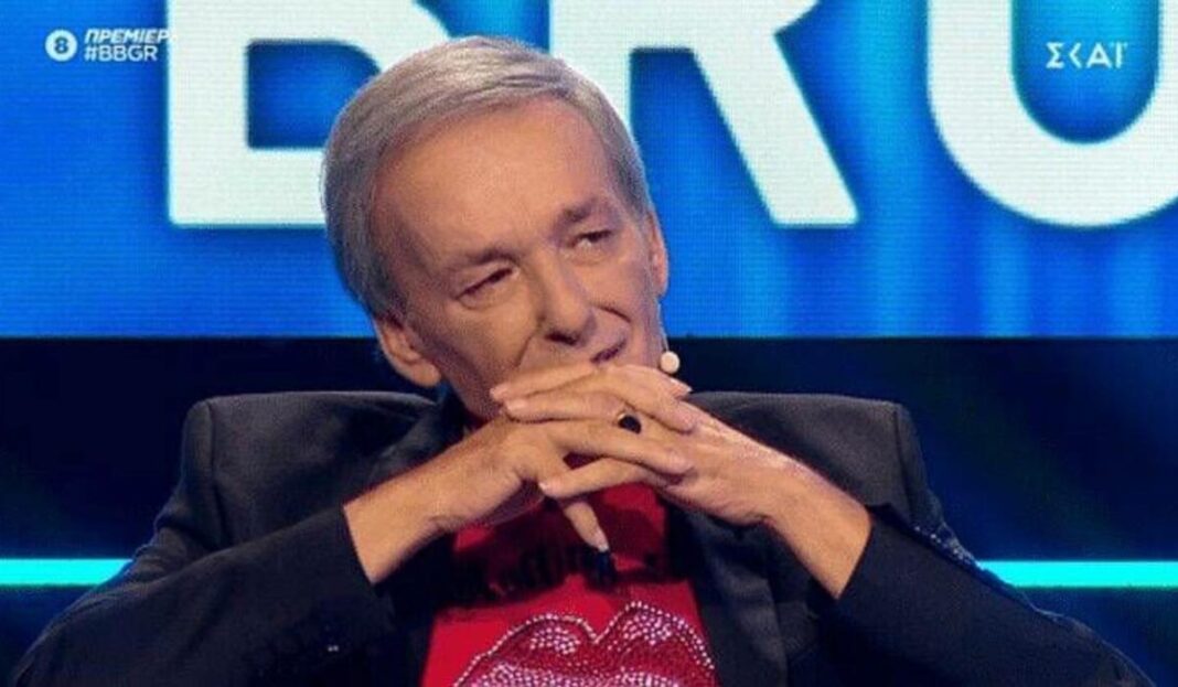Ελεύθερος αφέθηκε ο Ανδρέας Μικρούτσικος μετά στη σύλληψή του στο Περιστέρι