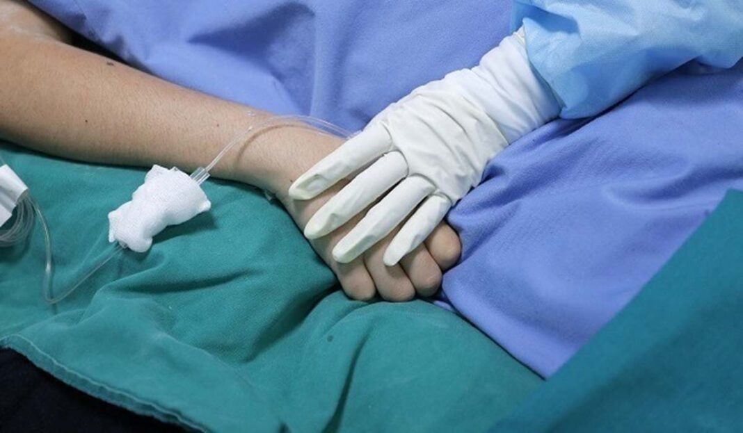 «Έγκλημα» γιατρών στη Θήβα με μαθήτρια που «έσβησε» από Covid-19!