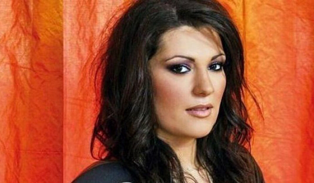 Συγκλονίζει η Κατερίνα Ζαρίφη: «Σκέψεις για τον καρκίνο. Όταν τρυπώνει στην οικογένειά σου δεν εξαγνίζεις ποτέ το φάντασμά του»