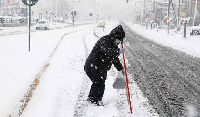 Η «Μήδεια» έσπειρε χάος και θάνατο! Άφησαν οικογένειες εγκλωβισμένες στα σπίτια τους