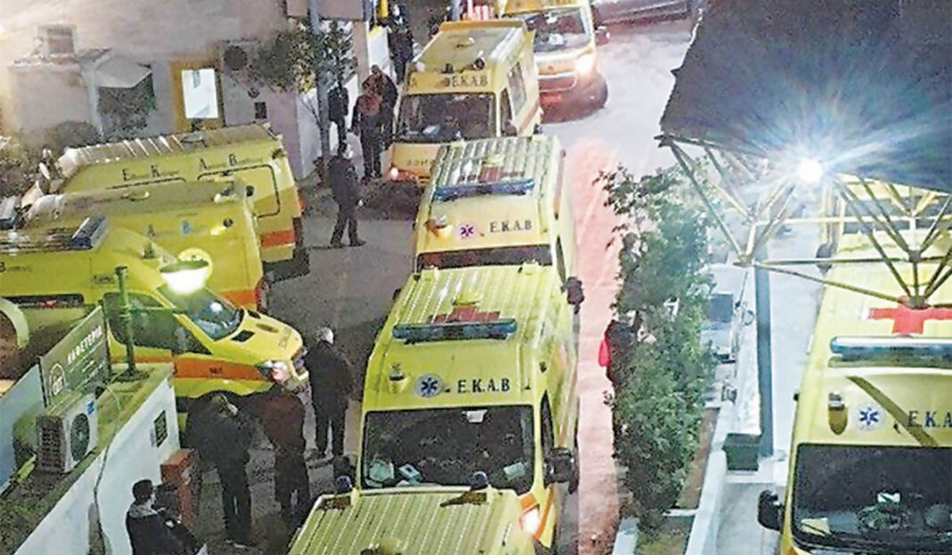 Εφιαλτική εφημερία στον Ευαγγελισμό από τη μεταφορά δεκάδων ασθενών