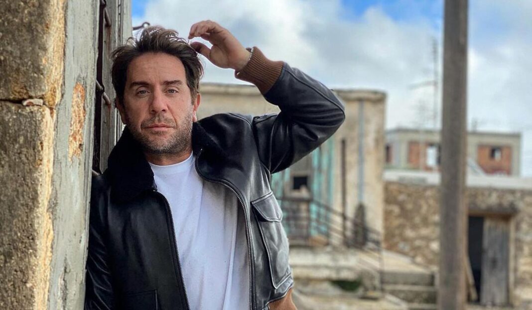 Γιώργος Μαζωνάκης: «Μπήκα στο ψυχιατρείο για να πάρω αναβολή από τον στρατό» (video)