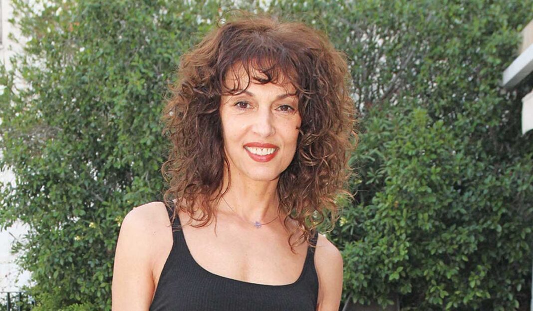 Δήμητρα Παπαδήμα: Oι παρενοχλήσεις, η γνωριμία με τον Μποσταντζόγλου και τα θεατρικά της «παιδιά»