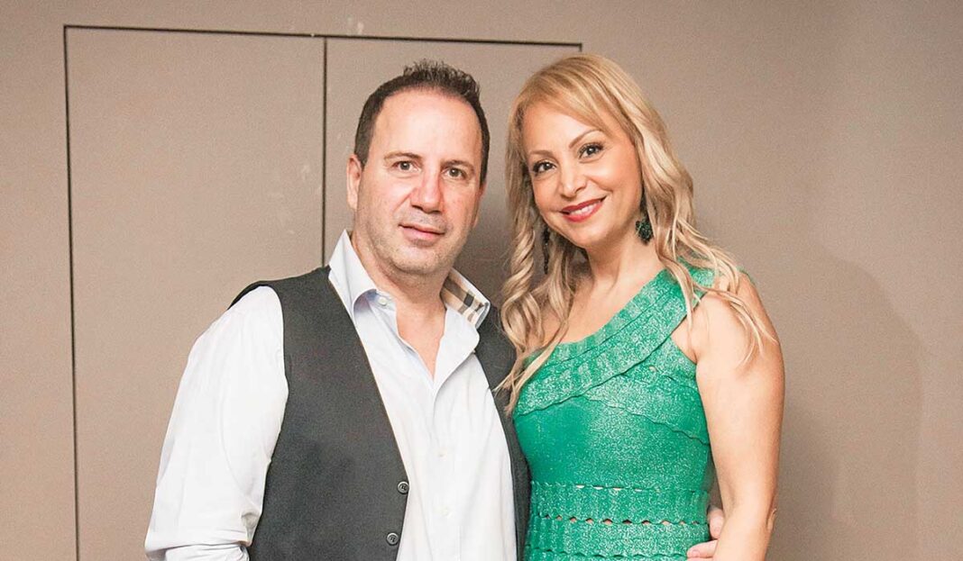 Διπλή ζωή! H κατάθεση 45χρονης «καίει» τον άντρα της Τέτας Καμπουρέλη