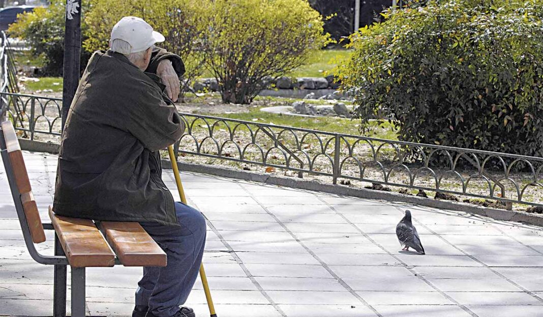 Ούτε 30.000 τελικά οι δικαιούχοι της πολυδιαφημισμένης προκαταβολής σύνταξης